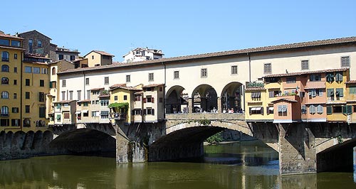Most zlatníků – Ponte Vecchio ve Florencii